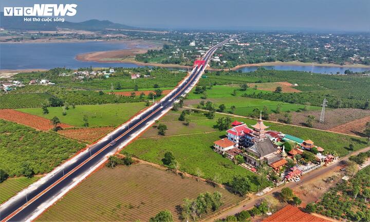 Theo Ban Quản lý các dự án đầu tư xây dựng tỉnh Gia Lai, hiện dự án chính thức thông xe kỹ thuật toàn tuyến. Sắp tới đây, áp lực giao thông đè nặng lên các tuyến đường nội thị Pleiku trong nhiều năm qua sẽ được giải toả, giảm thiểu nguy cơ mất an toàn giao thông.