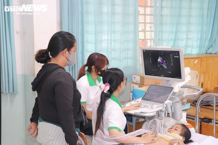 Người dân TP.HCM được khám sức khoẻ miễn phí tại 58 điểm - 4