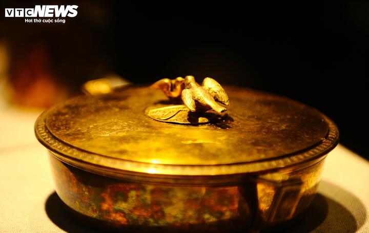 Hiện nay, do điều kiện bảo quản và trưng bày còn hạn chế, chỉ một phần trong số hơn 120 hiện vật được giới thiệu đến công chúng. Phần còn lại vẫn được lưu giữ nghiêm ngặt nhằm đảm bảo an toàn.