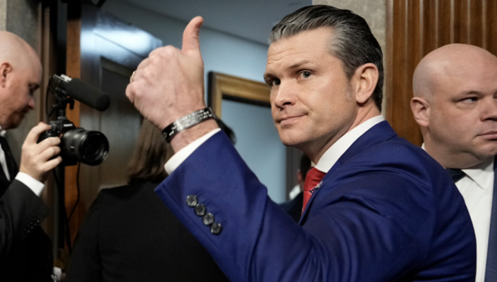 Bộ trưởng Chiến tranh Mỹ Pete Hegseth.