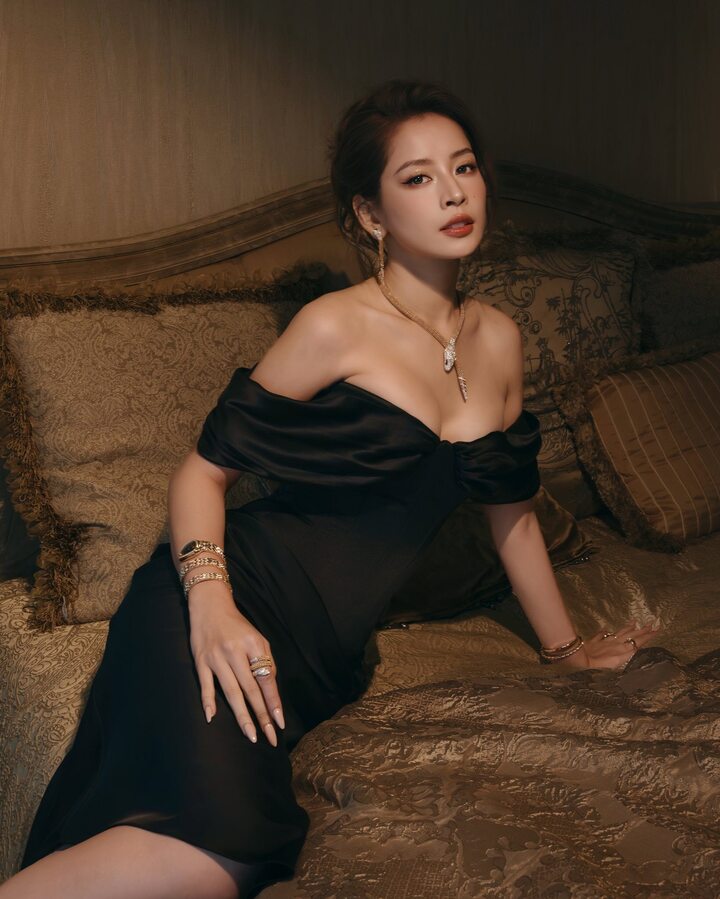 Chi Pu nổi đình đám sau khi bước ra từ show "Đạp gió".