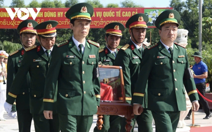 Các liệt sĩ được quy tập về nước trong đợt quy tập hài cốt liệt sĩ mùa khô 2024 - 2025.