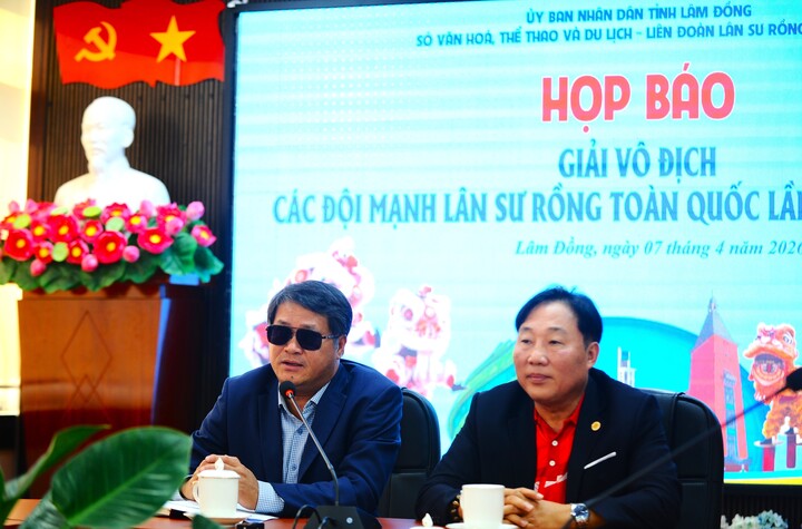 Ban Tổ chức thông tin về giải đấu cho báo chí.