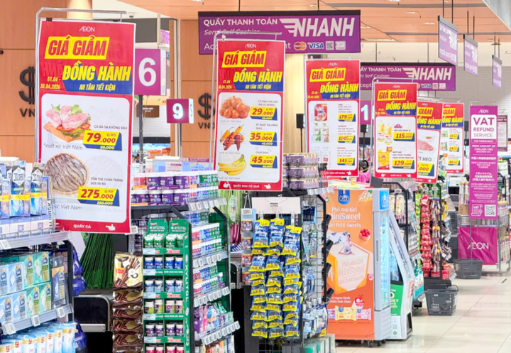 AEON Việt Nam triển khai nhiều chương trình hỗ trợ khách hàng an tâm mua sắm giữa biến động giá.