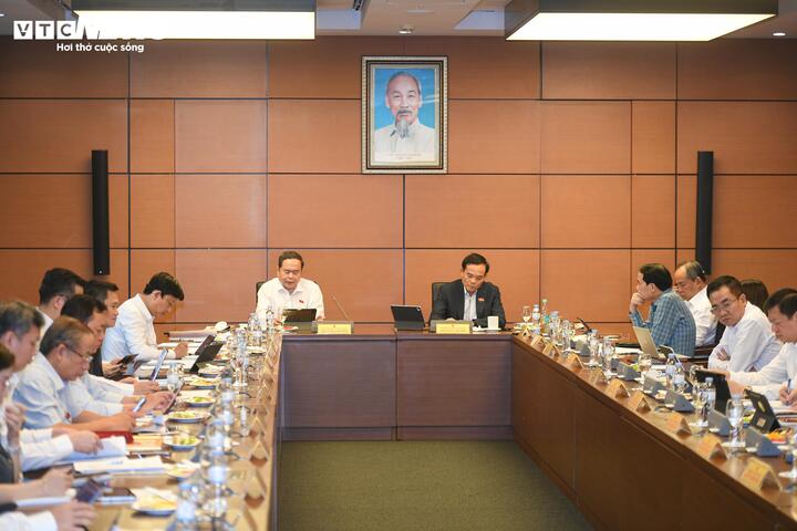 Quang cảnh phiên thảo luận. (Ảnh: Viên Minh)