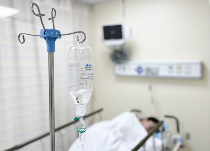 Bệnh nhân ngộ độc thực phẩm điều trị tại Bệnh viện Đa khoa Tâm Anh. (Ảnh: BVCC)