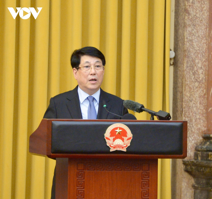 Nguyên Chủ tịch nước Lương Cường phát biểu tại hội nghị bàn giao công tác Chủ tịch nước.