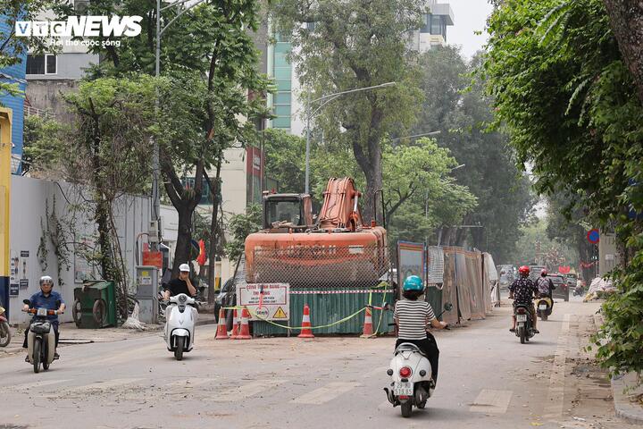 Hạng mục chính của dự án là lắp đặt các tuyến cống mới với kích thước lớn, góp phần nâng cao năng lực tiêu thoát nước cho khu vực trung tâm.