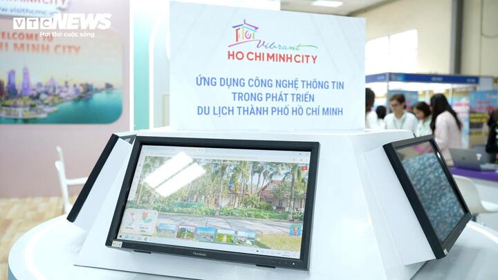 Chuyển đổi số giúp ngành du lịch tăng năng suất vận hành và nâng cao trải nghiệm của khách hàng. (Ảnh: Hùng Cường)