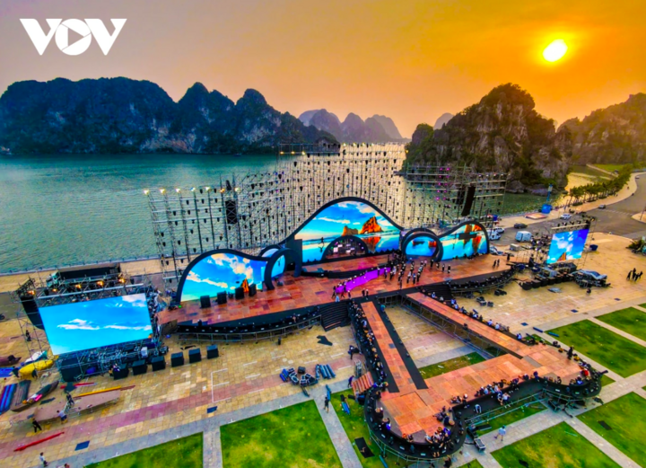 Ban Tổ chức chuẩn bị cơ bản hoàn tất cho Lễ khai mạc Liên hoan Phát thanh toàn quốc lần thứ XVII.