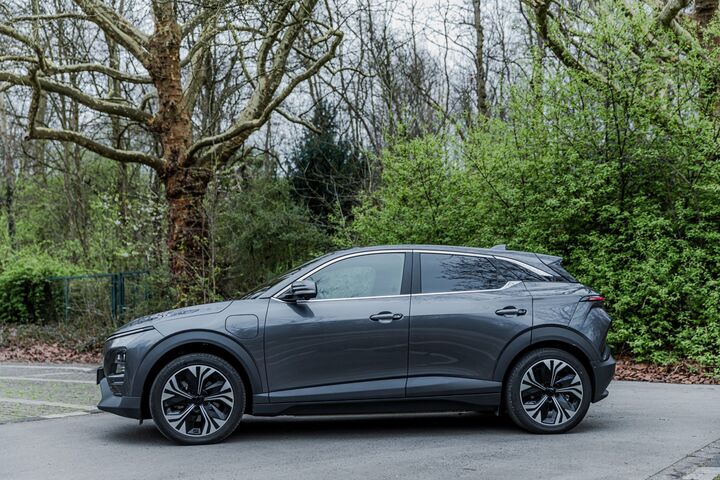 Chi phí lăn bánh phân khúc B-SUV: VinFast VF 6 sở hữu loạt ưu thế - 1