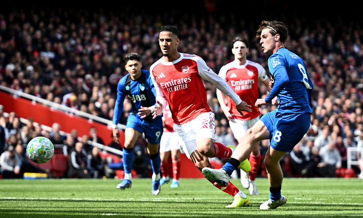 Arsenal thua bạc nhược trước Bournemouth. (Ảnh: Reuters)