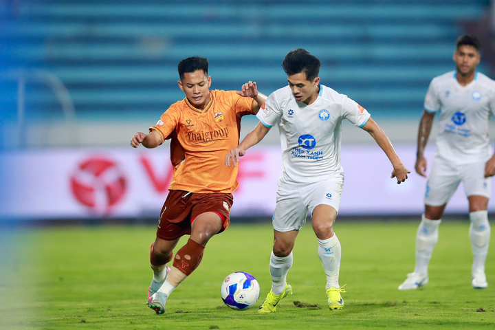 Nam Định thua HAGL ngay trên sân nhà.