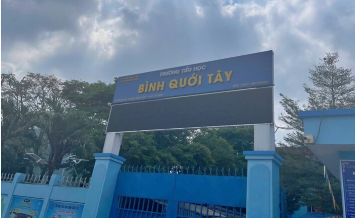 Trường Tiểu học Bình Quới Tây, nơi xảy ra vụ nghi ngờ ngộ độc thực phẩm.