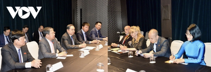 Chủ tịch Quốc hội Trần Thanh Mẫn đã gặp Lãnh sự danh dự Việt Nam tại Torino, bà Sandra Scagliotti cùng phu quân.