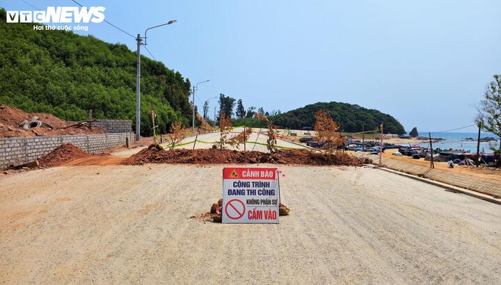 Tuyến Mỹ Thành – Lại Giang có điểm đầu tại Km45+00 (Khu nuôi tôm công nghệ cao xã Phù Mỹ Đông) và điểm cuối tại Km83+139,47 (tiếp giáp cầu Lại Giang, phường Hoài Nhơn Đông). Theo ghi nhận, cung đèo Lộ Diêu nằm trong dự án có chiều dài 4,5 km, vẫn đang được hoàn thiện và dự kiến hoàn thành trong năm 2026.