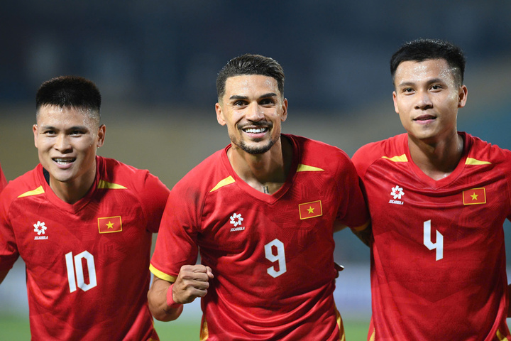 Hoàng Hên mang theo niềm tin của đội tuyển Việt Nam.