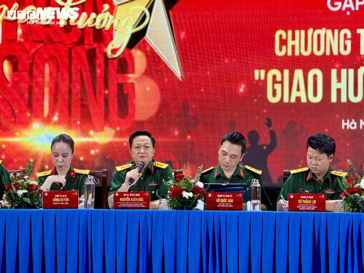 Đại tá, NSND, Tiến sĩ Nguyễn Xuân Bắc, Phó Hiệu trưởng trường Đại học Văn hóa Nghệ thuật Quân đội chia sẻ về hoà nhạc.