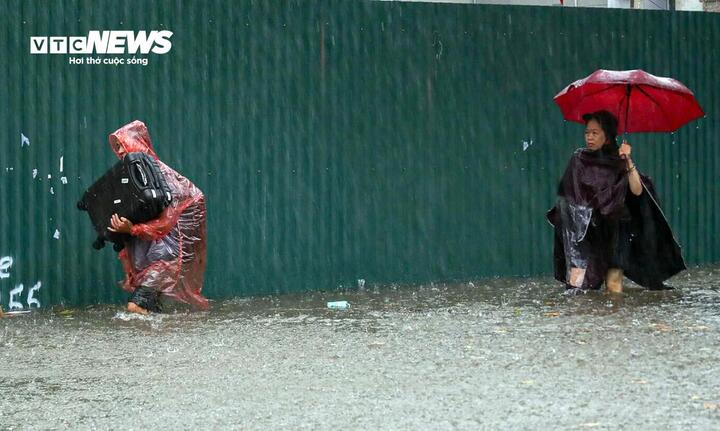 Hà Nội và các tỉnh, thành miền Bắc sắp hứng mưa lớn. (Ảnh minh hoạ)