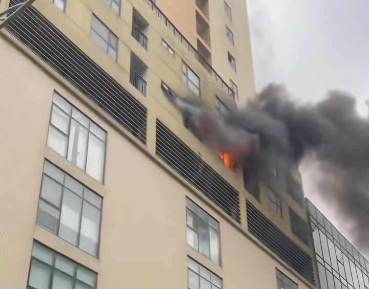 Căn hộ xảy ra hoả hoạn.