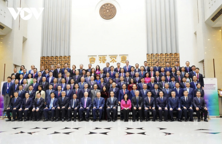 Tổng Bí thư, Chủ tịch nước Tô Lâm phát biểu chính sách tại ĐH Thanh Hoa (Bắc Kinh) - 3