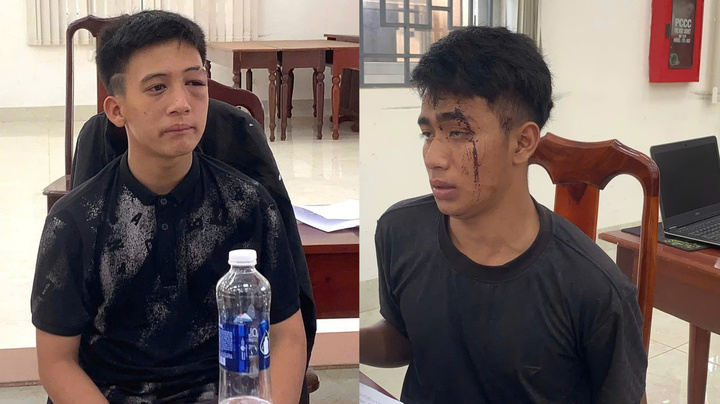 2 đối tượng tại trụ sở công an.