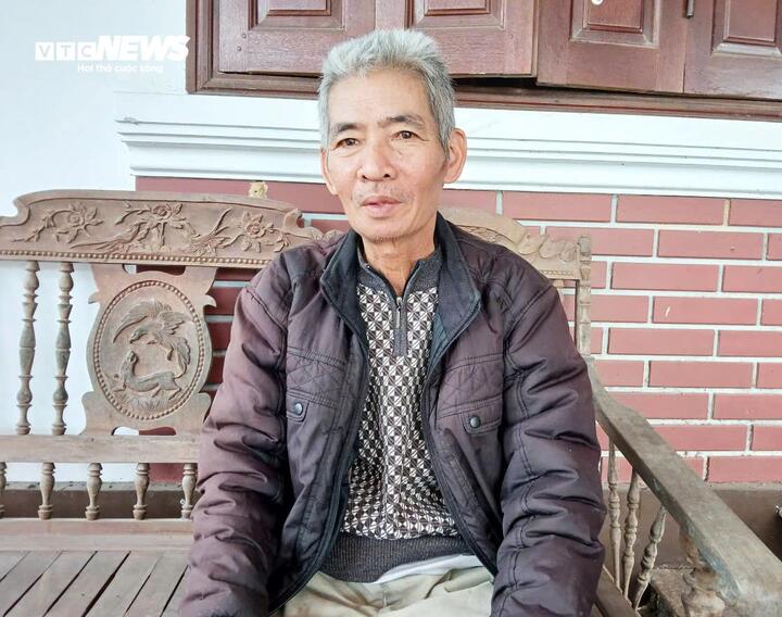 Gia đình ông Nguyễn Ngọc Lăng khổ sở vì bị ảnh hưởng quyền lợi do bìa đỏ được cấp năm 2004 ghi "thổ cư" trong phần mục đích sử dụng.