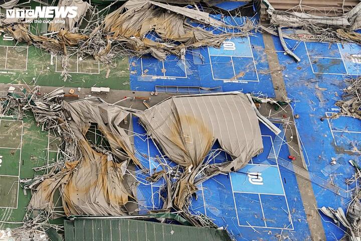 Tổ hợp này được xây dựng trên khu đất rộng hàng nghìn mét vuông, bố trí nhiều sân chơi pickleball cùng hệ thống chiếu sáng, khu dịch vụ đi kèm.