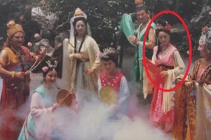 Mỹ nhân lên hình vài phút trong 'Tây du ký': Sự nghiệp rực rỡ, giờ làm lãnh đạo - 1