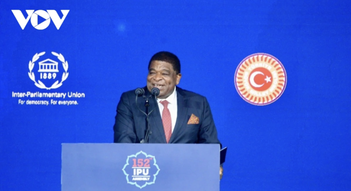 Tổng Thư ký IPU Martin Chungong phát biểu tại lễ khai mạc.
