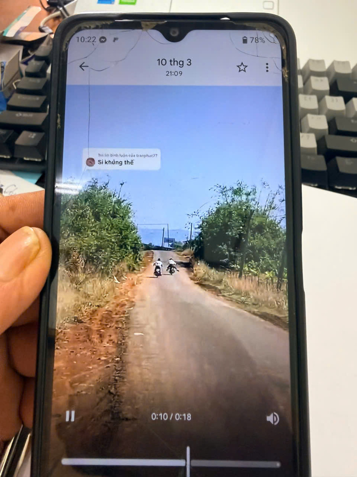 Hình ảnh đua xe của các thanh thiếu niên tại xã Quảng Tân trên Tik Tok.