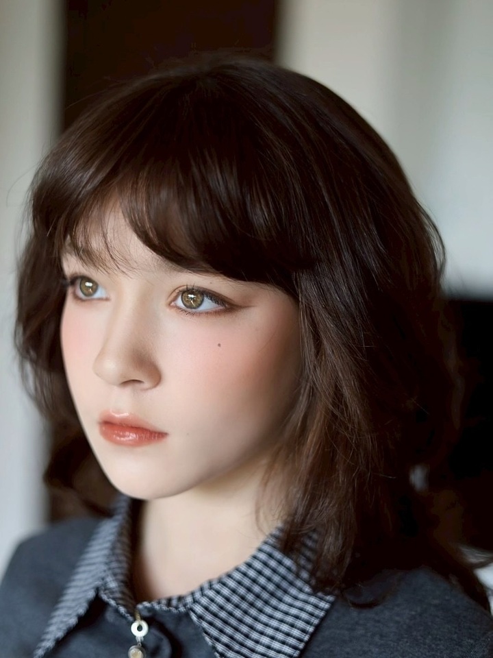 Nina hiện là ngôi sao nhí nổi tiếng hàng đầu Thái Lan khi có hơn 1,2 triệu người theo dõi trên Instagram.