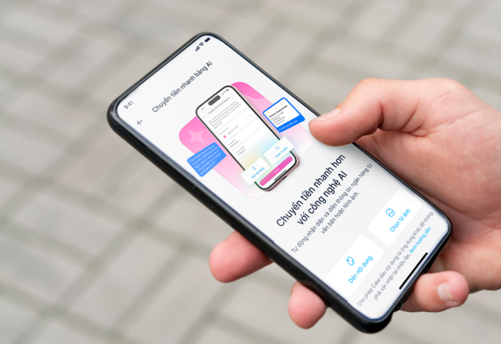 Chuyển khoản từ 500 triệu đồng có thể mất 24 tiếng. (Ảnh minh hoạ).