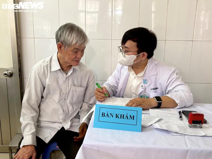 TP.HCM khám sức khỏe miễn phí cho người dân tại 168 xã phường và đặc khu - 7