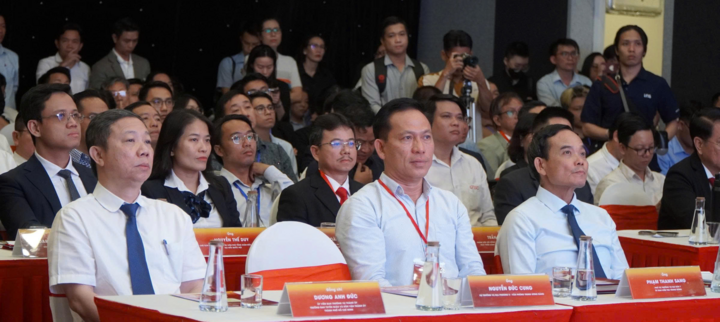 Lãnh đạo TP.HCM khẳng định Quỹ đầu tư mạo hiểm là mô hình tài chính hoàn toàn mới ở TP.HCM, cho phép nguồn vốn nhà nước được chấp nhận rủi ro có kiểm soát.