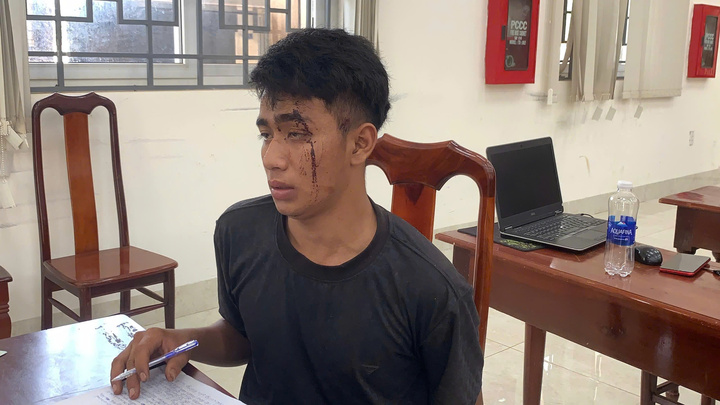 Y Gin Ta Byă (19 tuổi, trú tại xã Cư M’gar) bị khởi tố về hành vi trộm cắp tài sản. Ảnh: Công an cung cấp