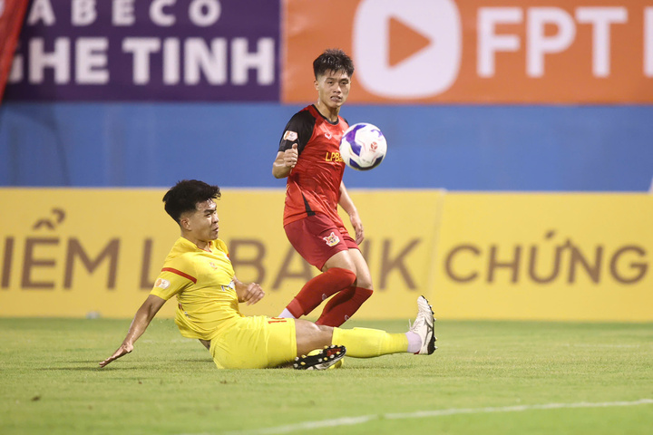 Trực tiếp bóng đá Ninh Bình 3-0 PVF CAND: Văn Thuận tỏa sáng - 1