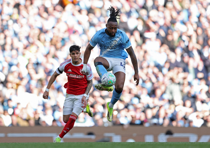Man City tiếp tục làm chủ trận đấu. (Ảnh: Reuters)