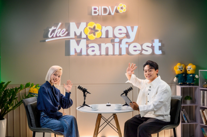 Podcast tài chính dành cho giới trẻ The Money Manifest với dàn khách mời là những KOL/KOC quen thuộc với giới trẻ đã gây ấn tượng với giám khảo The Stevie Awards.
