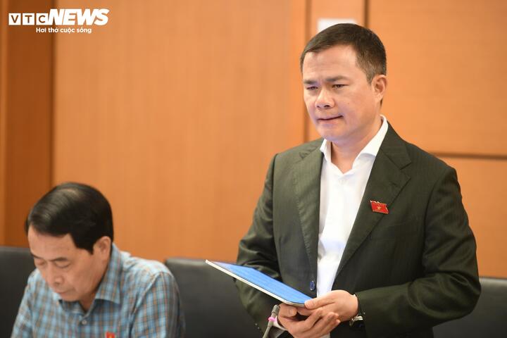 Đại biểu Tào Đức Thắng. (Ảnh: Viên Minh)