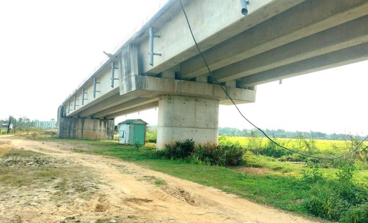 Hiện, dự án trên do Ban Quản lý dự án đầu tư xây dựng các công trình giao thông và nông nghiệp Đà Nẵng làm chủ đầu tư, đơn vị tư vấn là Công ty CP Tư vấn xây dựng 138.