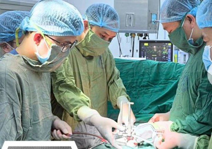 Thai 'lạc chỗ' nằm ở chỗ cực nguy hiểm, bác sĩ cân não từng giây với ca mổ khó