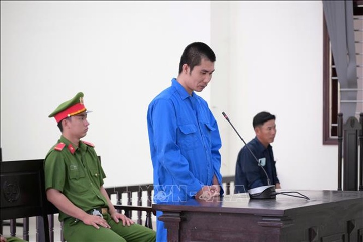 Bị cáo Đỗ Bảo Anh bị Tòa án nhân dân tỉnh Tây Ninh tuyên phạt án tù chung thân vì hành vi “giết người”. Ảnh: TTXVN