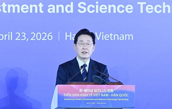 Tổng thống Hàn Quốc Lee Jae Myung phát biểu tại Diễn đàn.