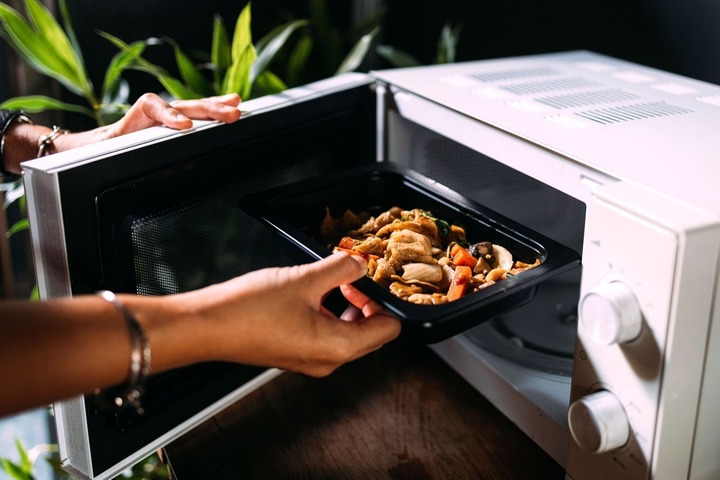 Những vật dụng trong nhà có thể gây nhiễu sóng Wi-Fi - 1