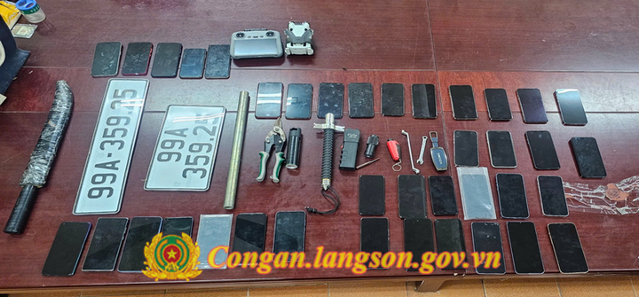 Tang vật Công an Lạng Sơn thu giữ. (Ảnh: Công an Lạng Sơn)