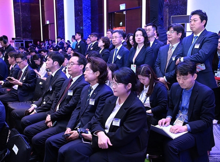 Thủ tướng: Doanh nghiệp Việt Nam - Hàn Quốc cùng kiến tạo chuỗi giá trị công nghệ mới - 5