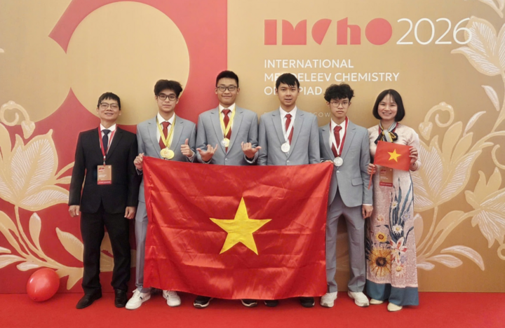 100% học sinh Việt Nam (4/4 em) đoạt huy chương tại Olympic Hóa học Mendeleev 2026. (Ảnh: Moet)