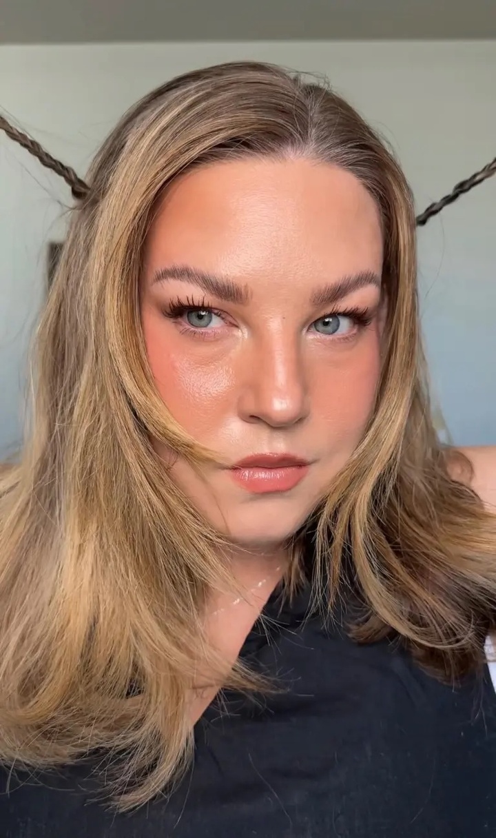 Trend làm đẹp gây sốt cả giới sao quốc tế: Nâng cơ mặt tức thì giá 0 đồng - 5