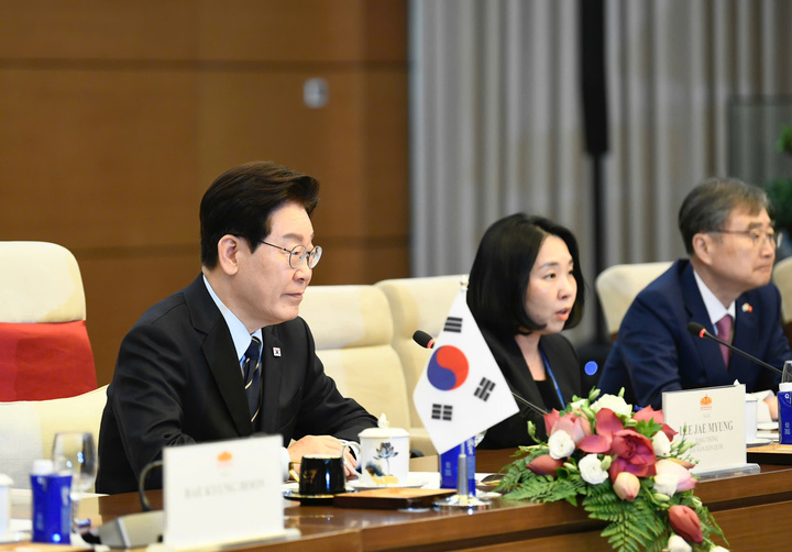 Tổng thống Hàn Quốc Lee Jae-myung tại cuộc hội kiến.